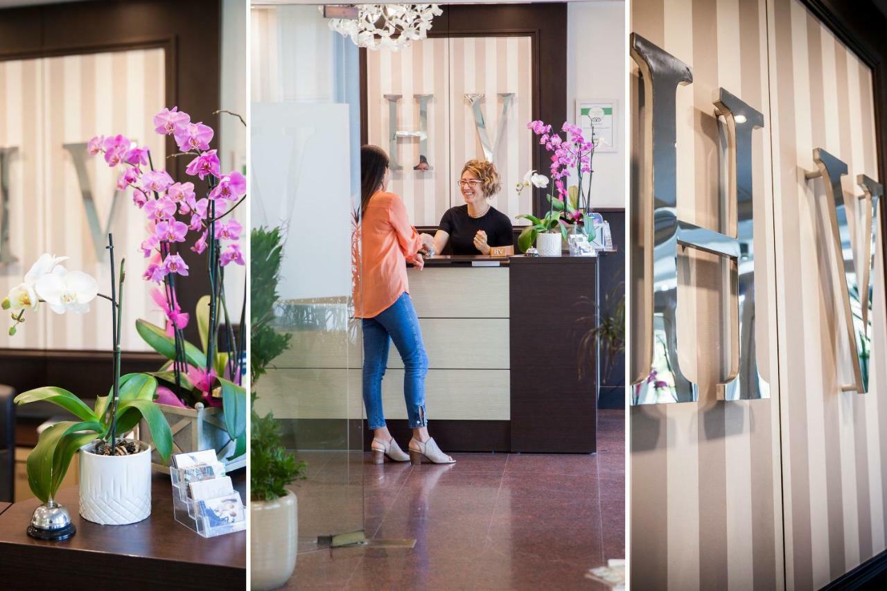 Hotel Virginia Диано Марина Екстериор снимка